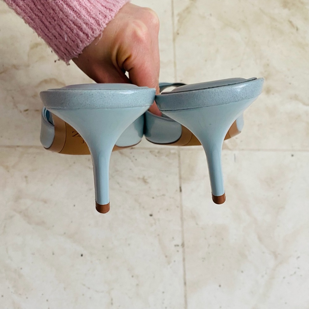 $60 Zara Dusty Blue Faux Patent Leather Peep Toe Heels Sandals Mules Size 8.5 - Picture 11 of 13